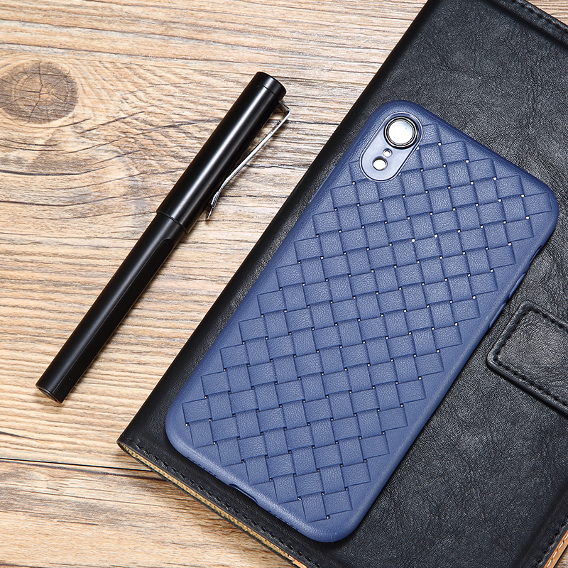 BENKS Woven Texture Flexible TPU Protective Shell for iPhone XR 6.1 inch - Blue, iPhone XR 6.1 inch
BENKS Woven Texture Flexible TPU Protective Shell for iPhone XR 6.1 inch - Blue, iPhone XR 6.1 inch
