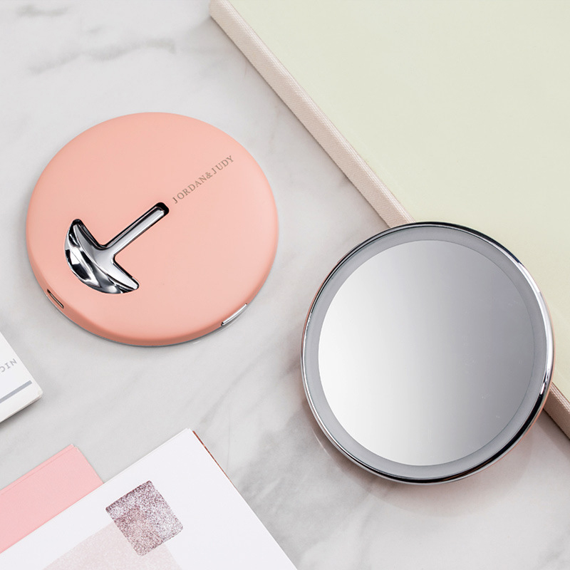 XIAOMI YOUPIN JORDAN&JUDY HD Makeup Mirror with LED Blue Light Mini Makeup Cosmetic Mirror - Pink
XIAOMI YOUPIN JORDAN&JUDY HD Makeup Mirror with LED Blue Light Mini Makeup Cosmetic Mirror - Pink