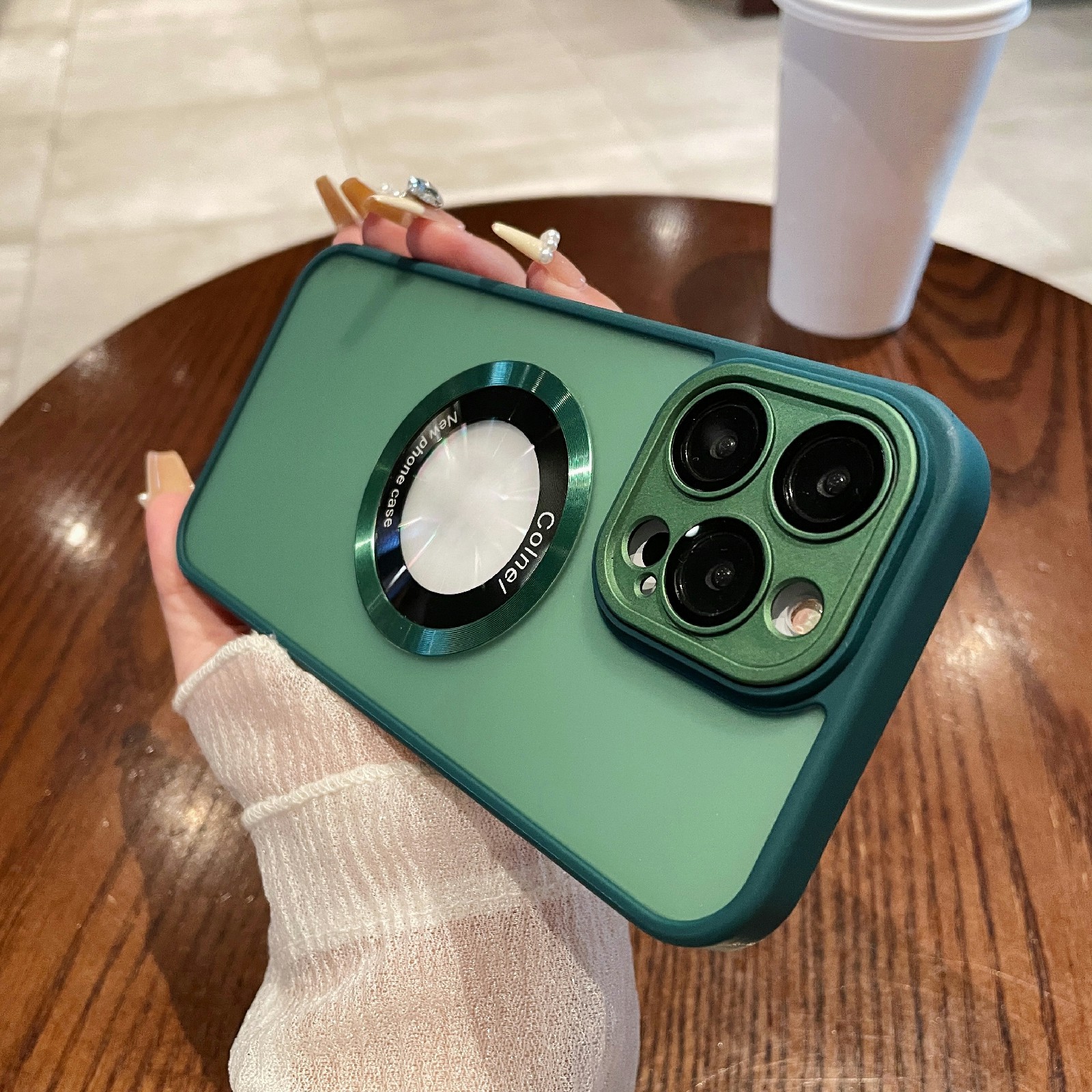 Skin-touch-telefonhülle Für Iphone 15 Pro Anti-Drop Tpu+pc-telefonabdeckung Kompatibel Mit Magsafe - Grün, iPhone 15 Pro
Skin-touch-telefonhülle Für Iphone 15 Pro Anti-Drop Tpu+pc-telefonabdeckung Kompatibel Mit Magsafe - Grün, iPhone 15 Pro