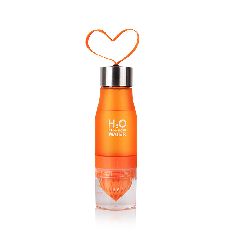 

650ml Fruit Infuser Bottle Frosted Plastic Lemon Juice Water Bottle - Orange