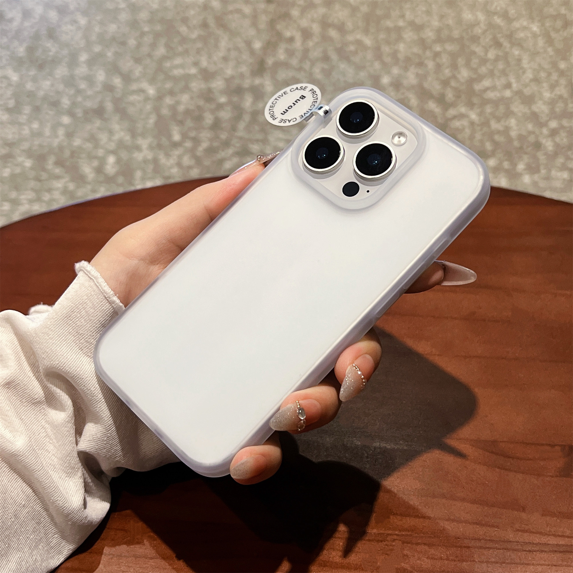 For iPhone 14 Pro Case Heat Dissipation Ice-Transparent Liquid Silicone + PC Phone Cover - White