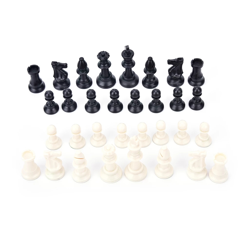 

32 Teile / Satz Mittelalterliche Schachfiguren Staunton Turnier Schwarzweiss-Kunststoff Komplette Schachmänner